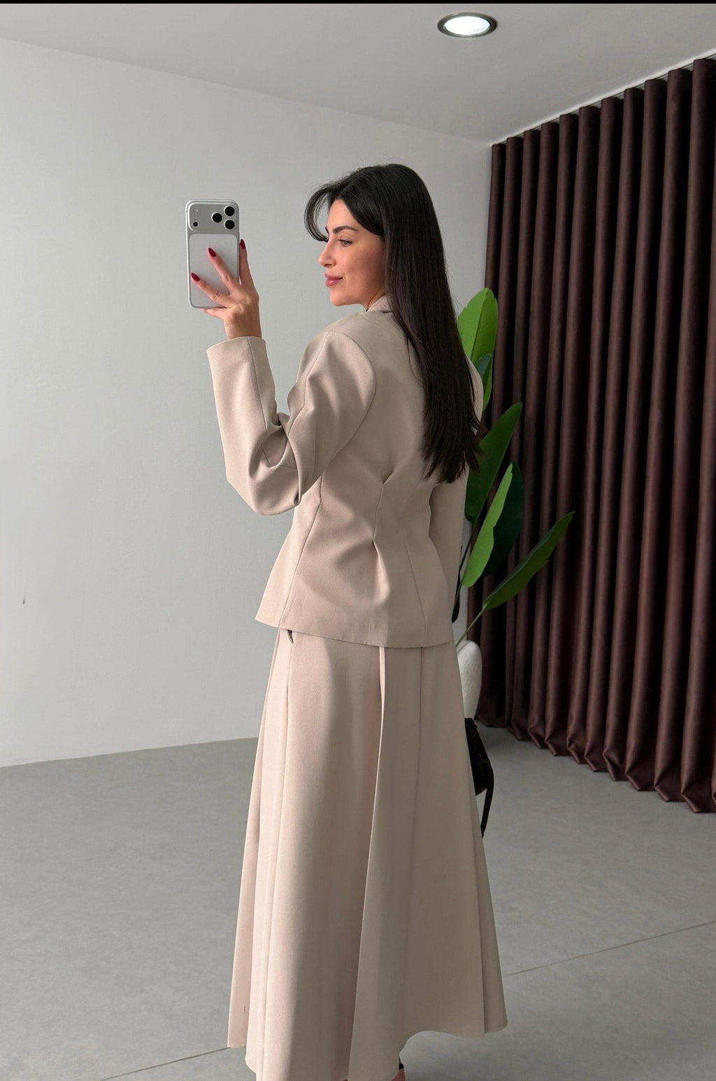 Ensemble blazer & jupe élégante