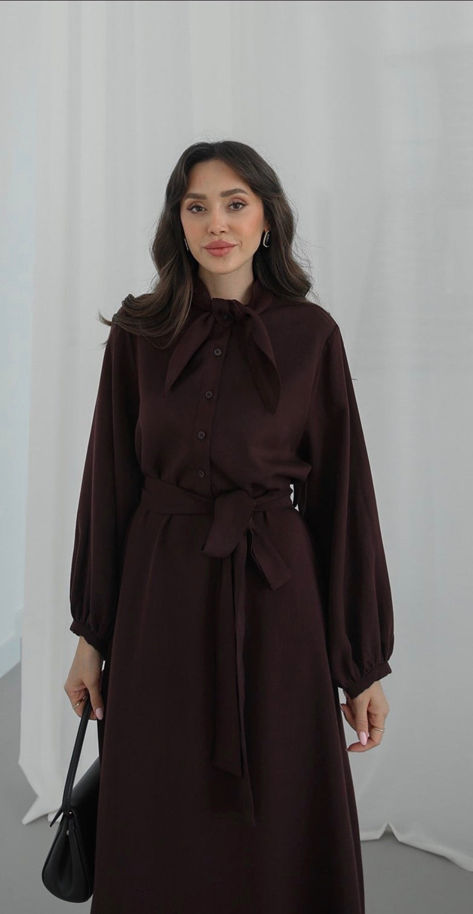 Robe longue avec ceinture