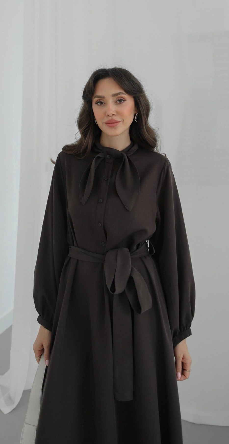 Robe longue avec ceinture