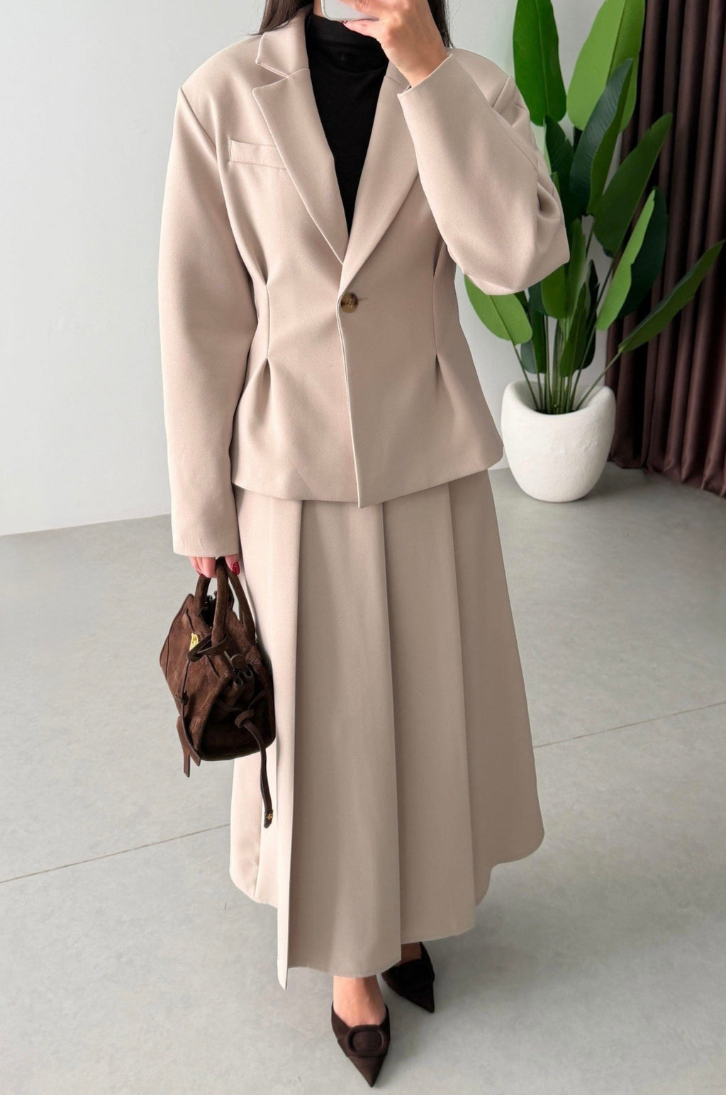 Ensemble blazer & jupe élégante