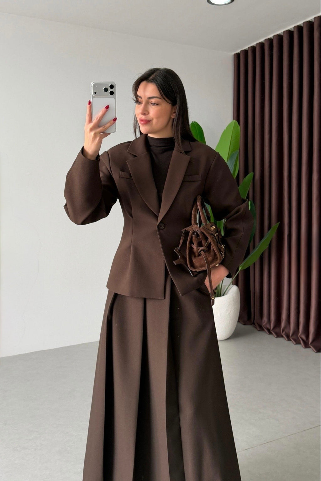 Ensemble blazer & jupe élégante