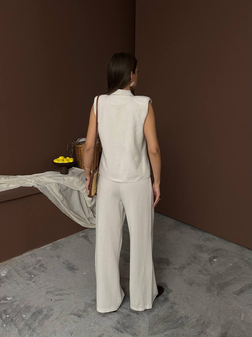 Ensemble chic sans manches beige